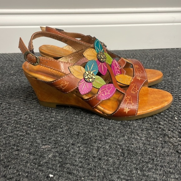 Spring Step L’Artiste couture floral hand painted Leather wedge sandals Size 38 - Picture 2 of 9